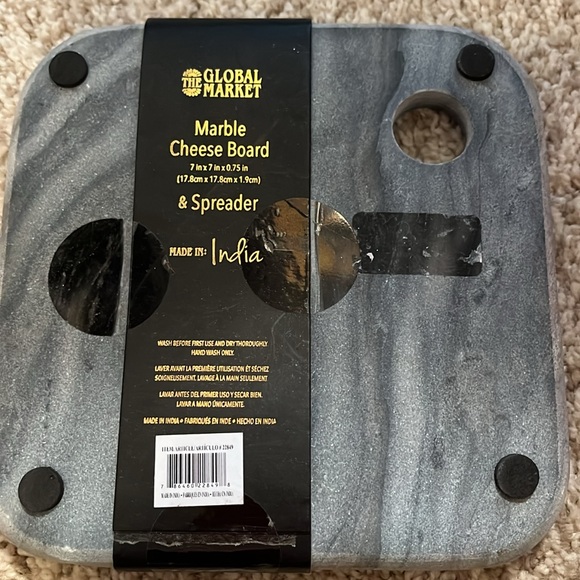 Marble Cheese Board with Spreader - Picture 5 of 6